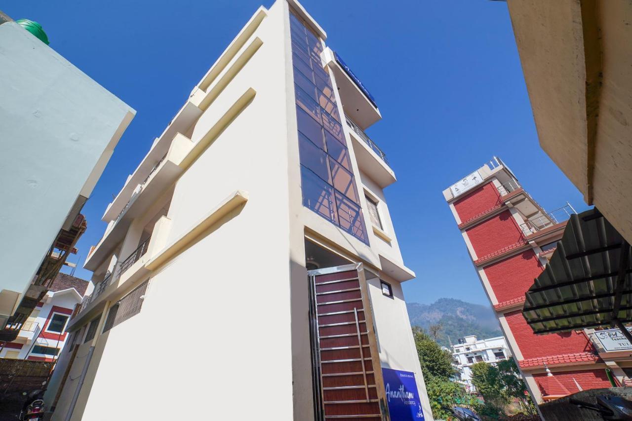 Hôtel Oyo 67163 Anantham Residency à Narendra Nagar Extérieur photo