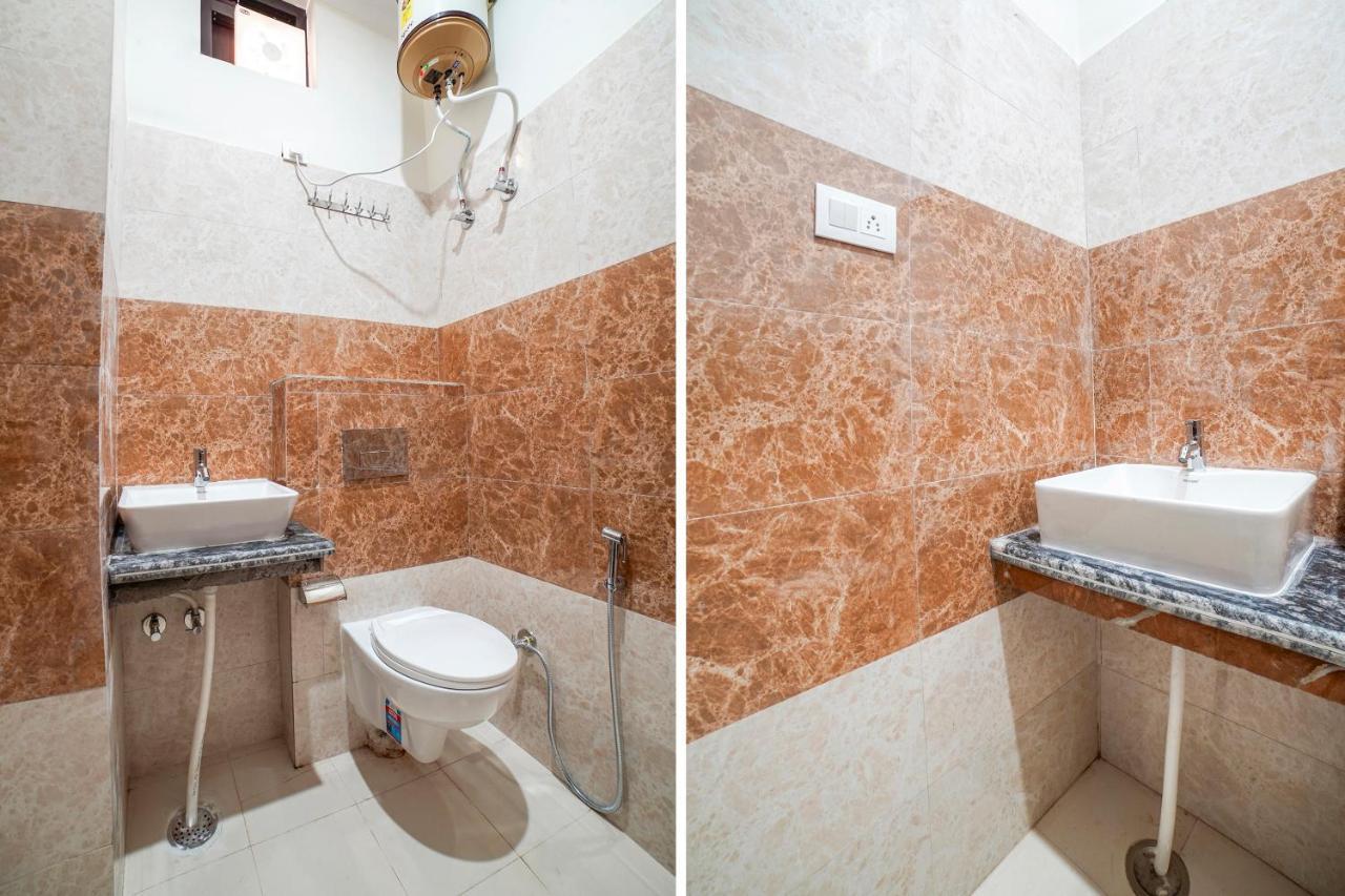 Hôtel Oyo 67163 Anantham Residency à Narendra Nagar Extérieur photo